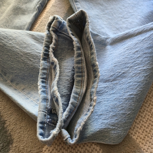 Levi’s Ribcage Crop Boot jeans 28 Light Blue Buttonfly Spring 90s Summer EUC - Picture 10 of 16